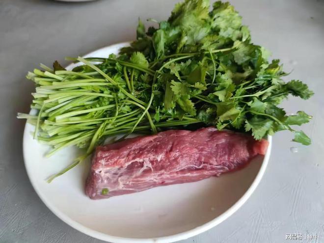 明日大年初二,记得:1不说,2要带,吃3样,忌4事,家和万事兴